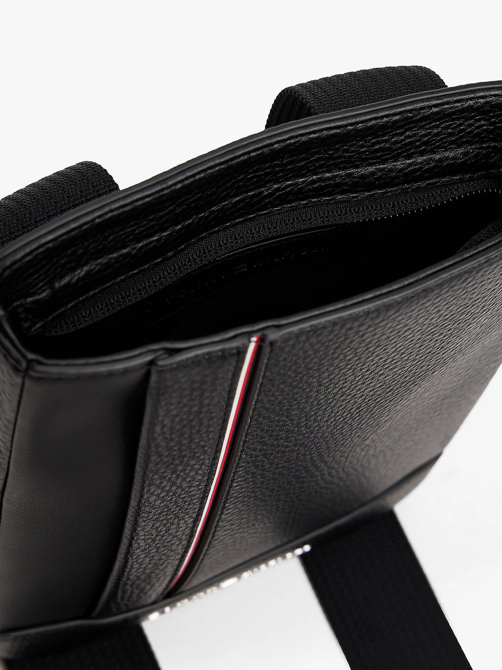 Borsa a tracolla Uomo zigrinata con logo metallico