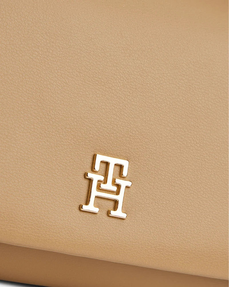 TOMMY HILFIGER BORSA TH MODERN ESS MINI CROSSOVER